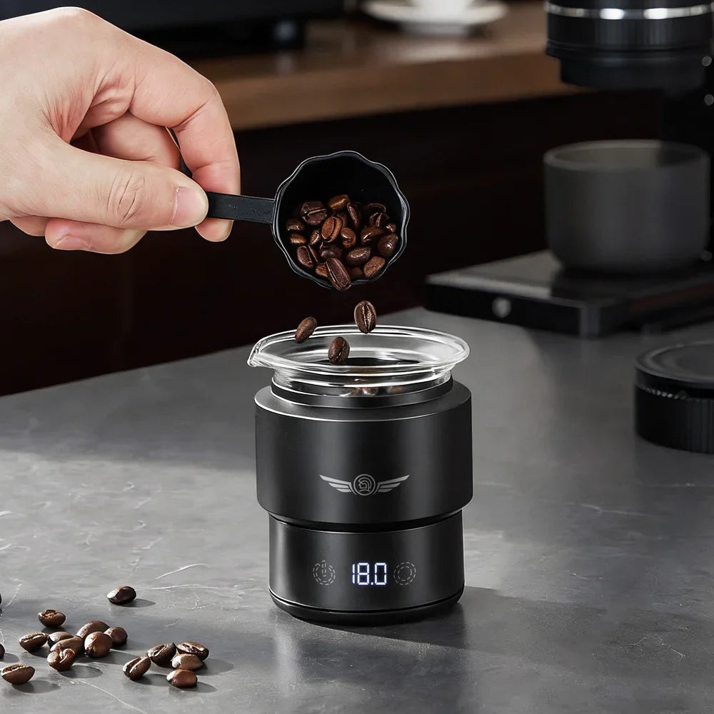 zeroHero Dosing Scale with glass dosing cup, front view