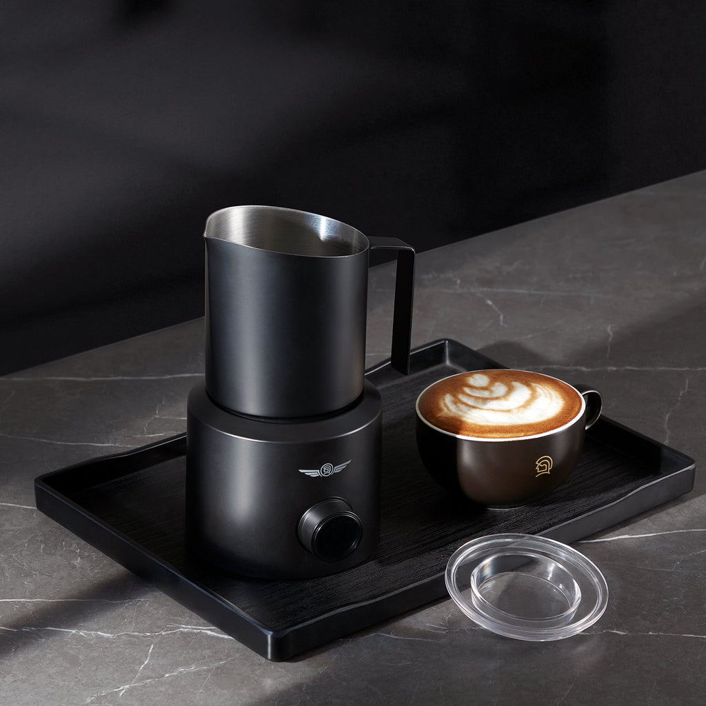 zeroHero Lark electric milk frother with detachable pitcher