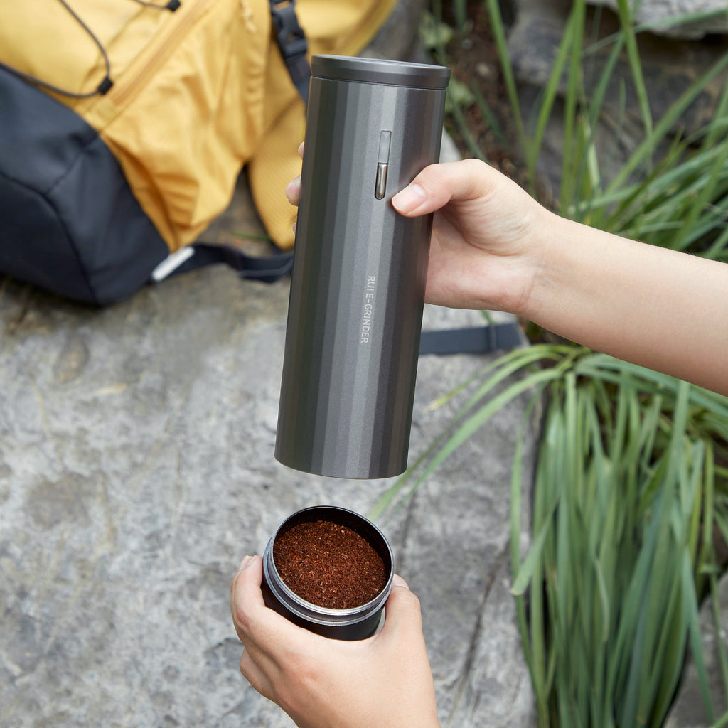 zeroHero Rui portable electric grinder in black, front view